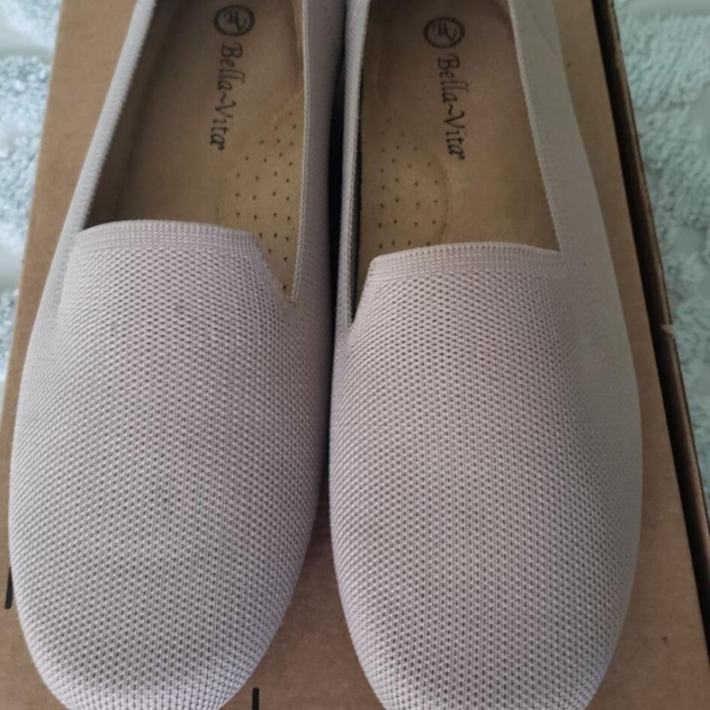 Bella Vita Women's Hathaway Knit Loafer size 10 X